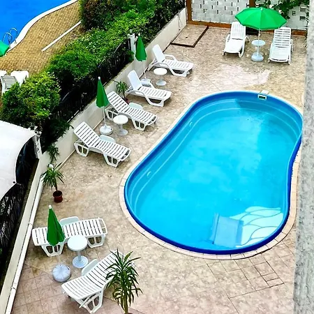 Sea View 2*