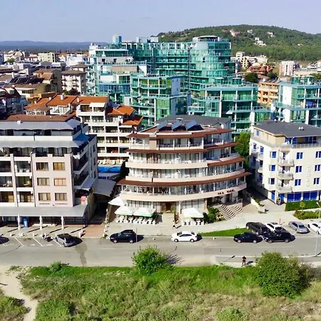 Sea View Hotel 2*
