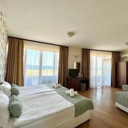 Sea View Szálloda 2*