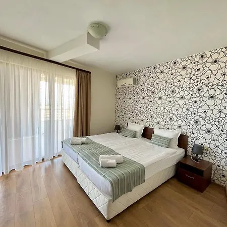 Sea View Szálloda 2*